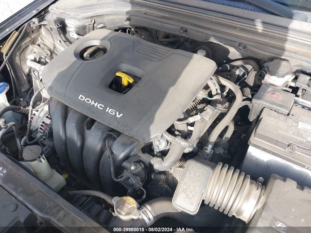 Hyundai Elantra Value Edition 2017 5NPD84LF2HH176709 Image 10