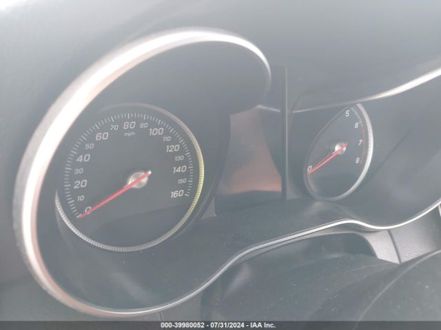 WDDWJ4JB8HF586654 Mercedes-Benz C 300