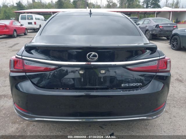 58ADA1C14PU027735 Lexus ES 300H