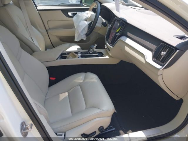 2023 VOLVO S60 7JRL12FV6PG236454 Photo 4