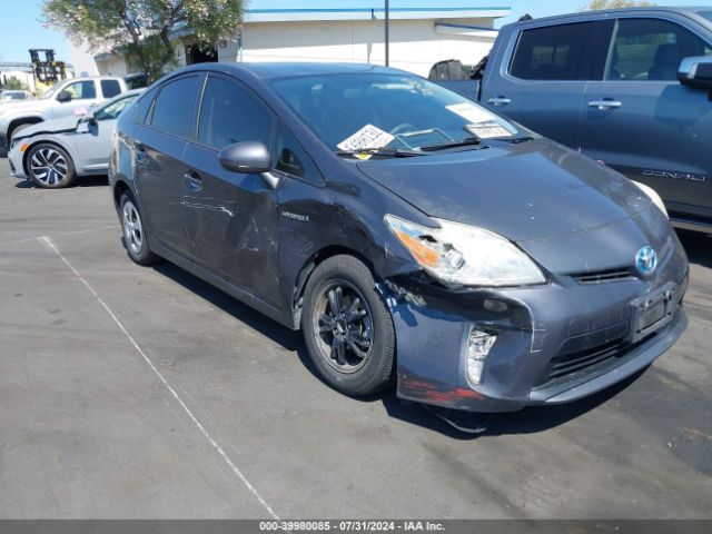 JTDKN3DU1E1746984 Toyota Prius Two