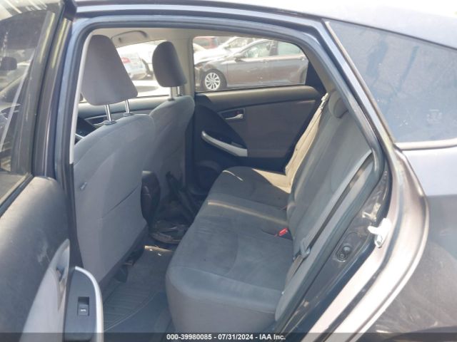 JTDKN3DU1E1746984 Toyota Prius Two