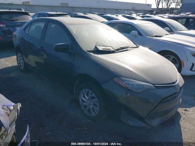 Toyota COROLLA LE 2019 5YFBURHEXKP912290 главное изображение