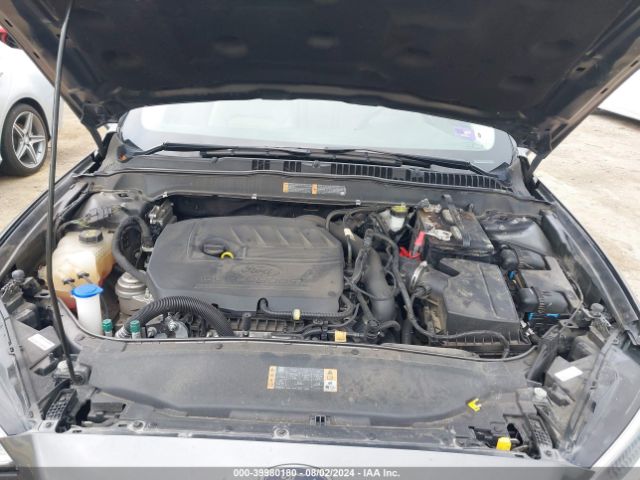 3FA6P0HD3HR296419 Ford FUSION SE