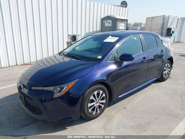 Toyota Corolla Hybrid Le 2022 JTDEAMDE3NJ058282 Image 2