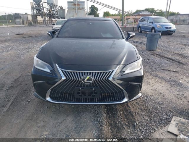 58ABZ1B11KU018078 Lexus ES 350