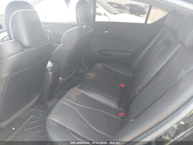19UDE2F76NA002311 Acura Ilx Premium Package