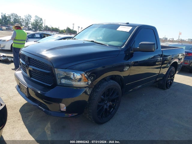 3C6JR6AT7EG165480 RAM 1500 Express