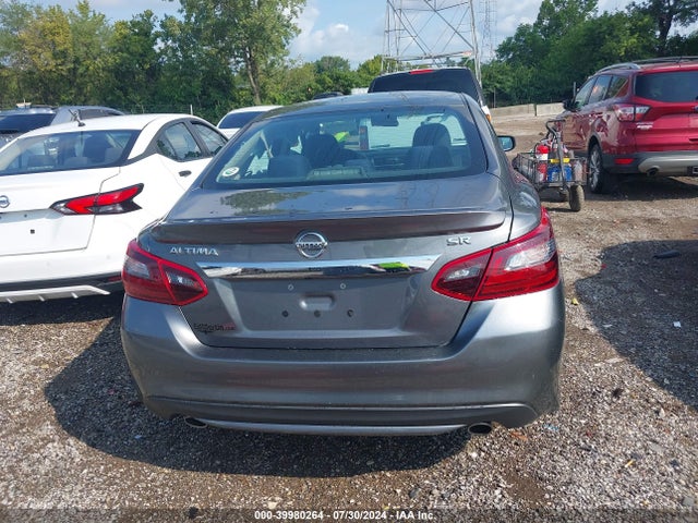Nissan Altima 2.5 Sr 2018 1N4AL3AP8JC106839 Image 16