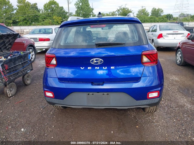 Hyundai Venue Limited 2022 KMHRC8A38NU192608 Image 17