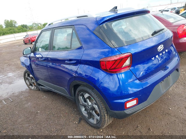 Hyundai Venue Limited 2022 KMHRC8A38NU192608 Image 3