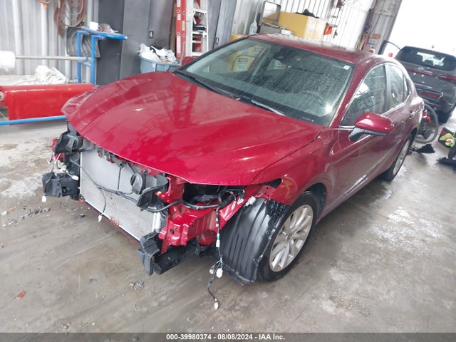 Toyota CAMRY LE 2020 4T1C11AK4LU980308 Image 2