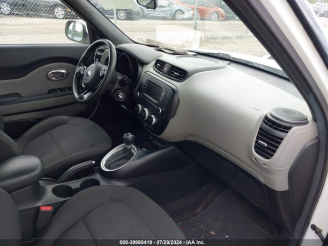KNDJN2A27H7422772 KIA Soul