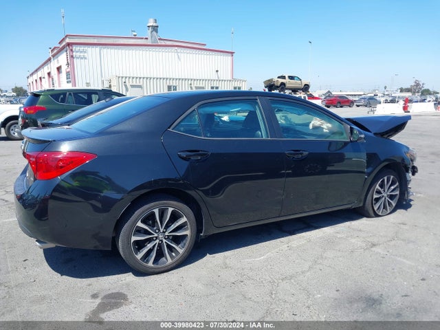 Toyota COROLLA SE 2018 5YFBURHE7JP779373 Image 14