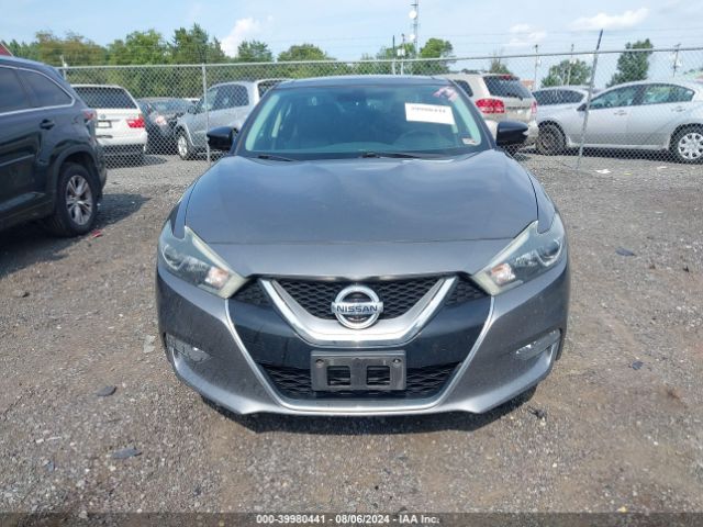 1N4AA6AP3GC415912 Nissan Maxima 3.5 Platinum