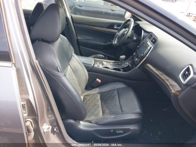 1N4AA6AP3GC415912 Nissan Maxima 3.5 Platinum
