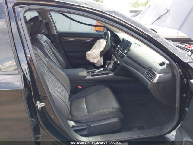 1HGCV1F17LA154421 Honda ACCORD LX