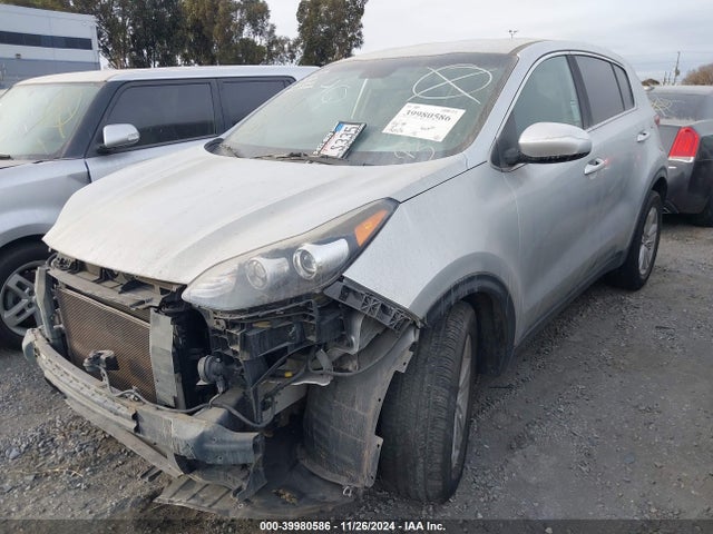 KIA Sportage Lx 2018 KNDPM3AC2J7327134 Image 2