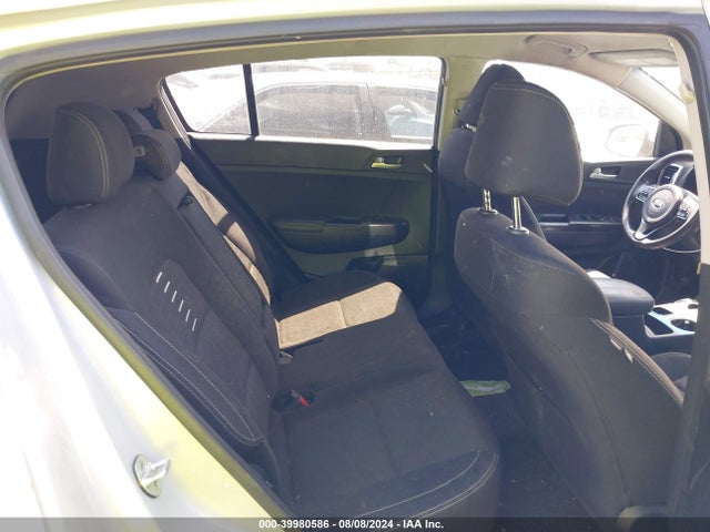 KIA Sportage Lx 2018 KNDPM3AC2J7327134 Image 8
