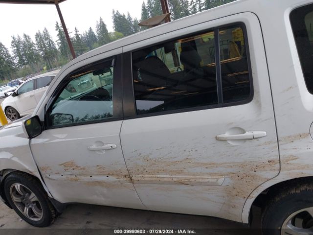 5FNYF3H39FB012272 Honda PILOT SE