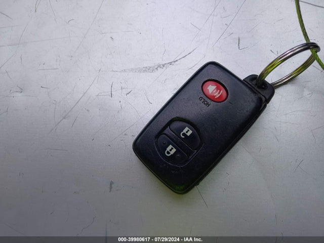 Toyota Prius Three 2014 JTDKN3DU3E0373548 Image 11