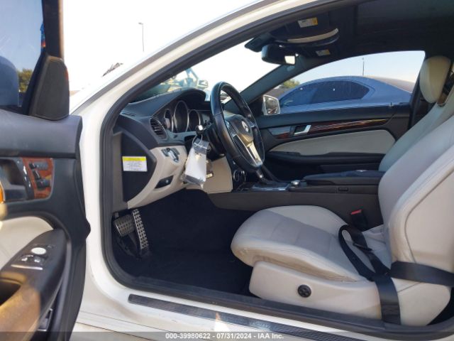 WDDGJ4HB2EG189411 Mercedes-Benz C 250