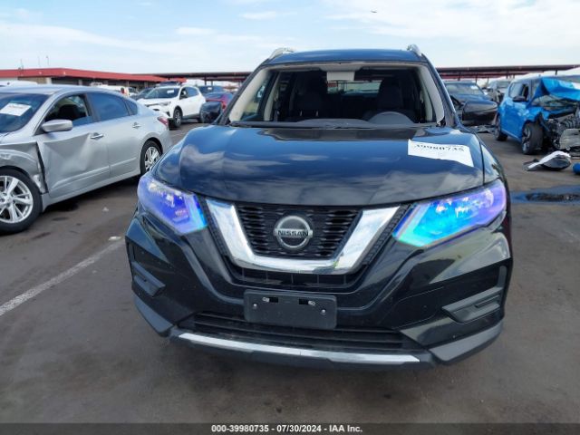 5N1AT2MT2JC814769 Nissan ROGUE SV