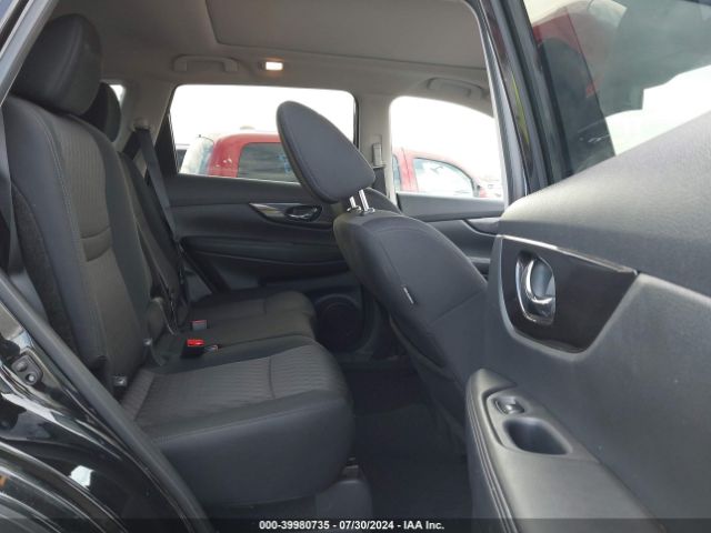 5N1AT2MT2JC814769 Nissan ROGUE SV