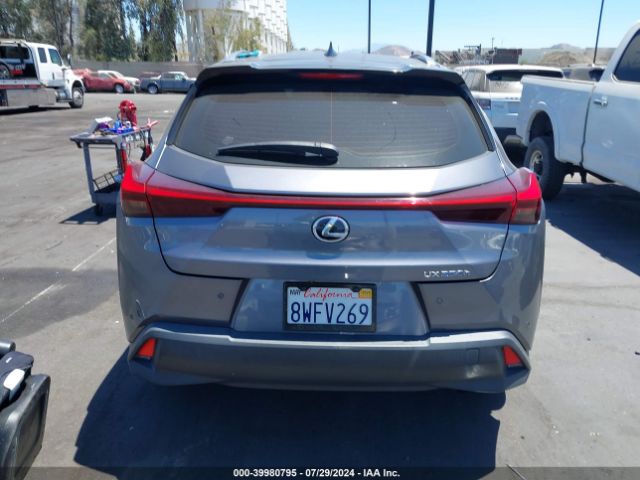 JTHX9JBH4M2045237 Lexus UX 250H