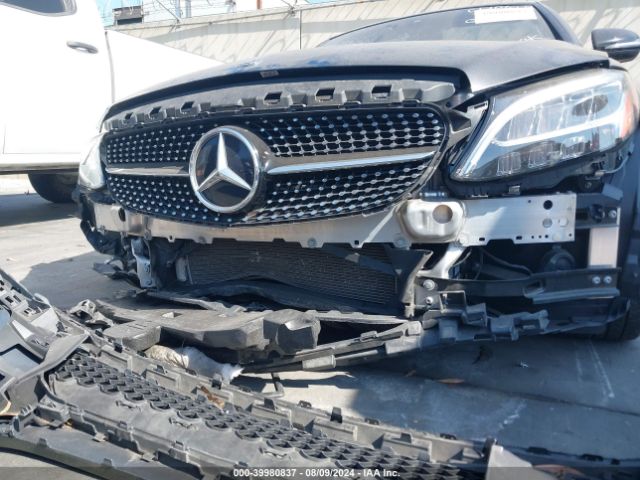 WDDWK8DB7KF928828 Mercedes-Benz C 300