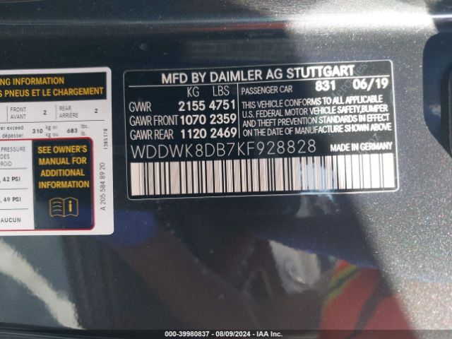 WDDWK8DB7KF928828 Mercedes-Benz C 300