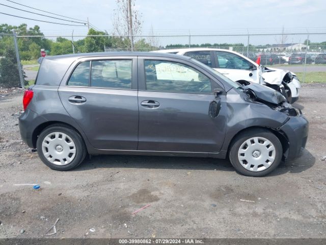 JTKKUPB44E1046902 Scion XD