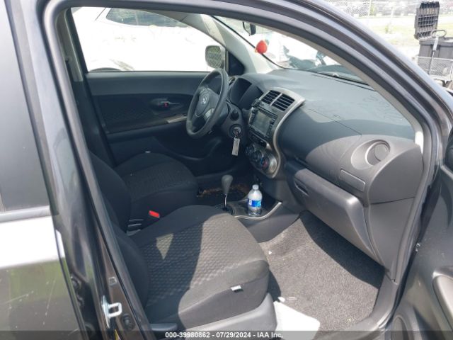 JTKKUPB44E1046902 Scion XD