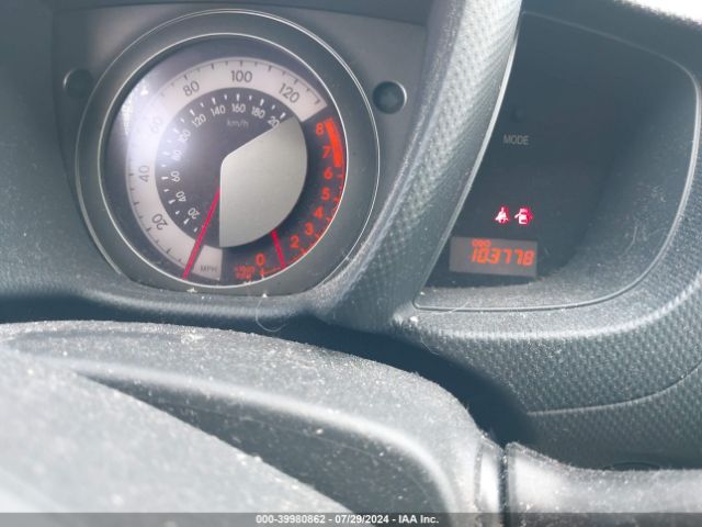 JTKKUPB44E1046902 Scion XD