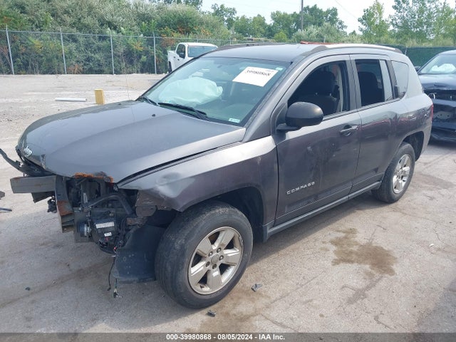 Jeep Compass Sport 2015 1C4NJCBA9FD156033 Image 2