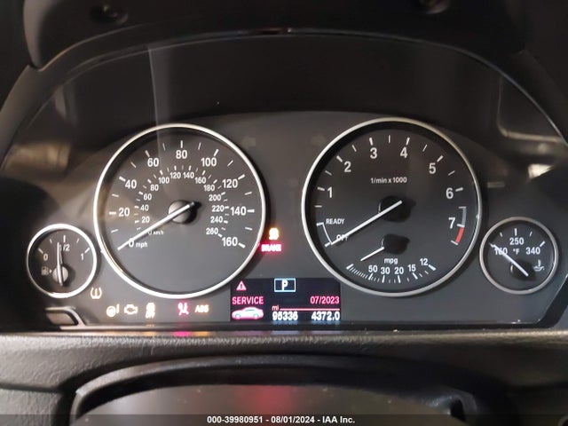BMW 320i 2015 WBA3B1C52FP681070 Image 7