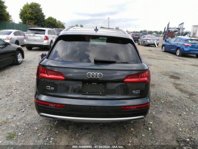 WA1BNAFY8J2144425 Audi Q5 2.0t Premium/2.0t Tech Premium