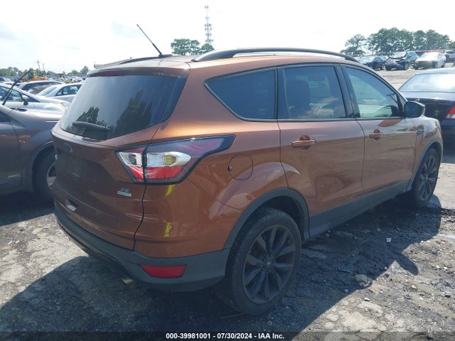 Ford ESCAPE SE 2017 1FMCU0G93HUD49241 Image 4