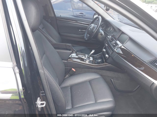 BMW 528i Xdrive 2015 WBA5A7C56FD623916 Image 5