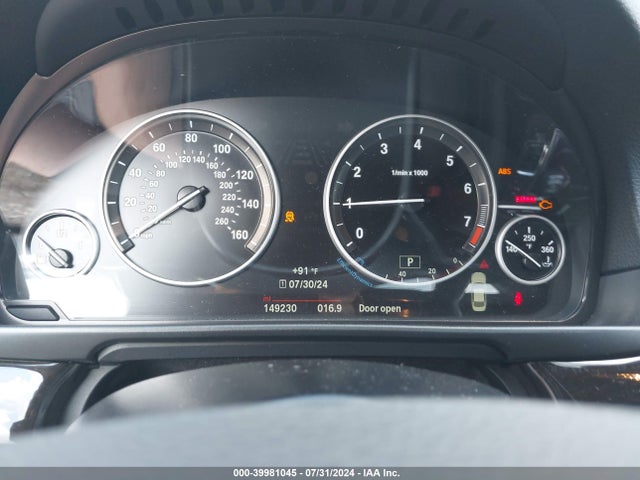 BMW 528i Xdrive 2015 WBA5A7C56FD623916 Image 7
