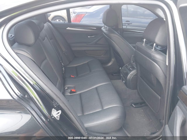 BMW 528i Xdrive 2015 WBA5A7C56FD623916 Image 8