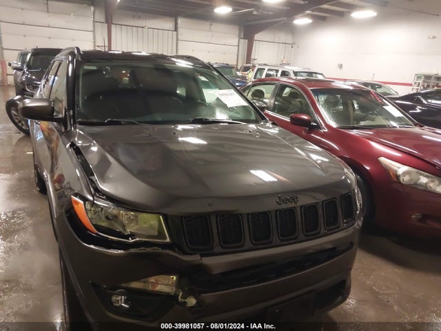 3C4NJDBB2JT434109 Jeep Compass Altitude 4x4