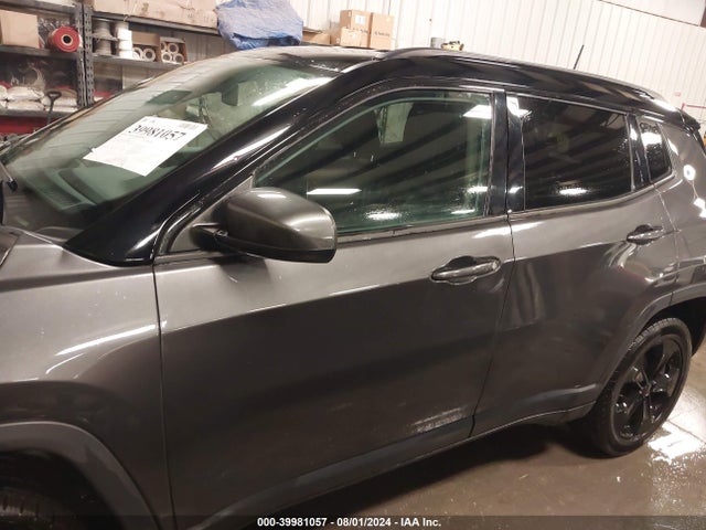 3C4NJDBB2JT434109 Jeep Compass Altitude 4x4