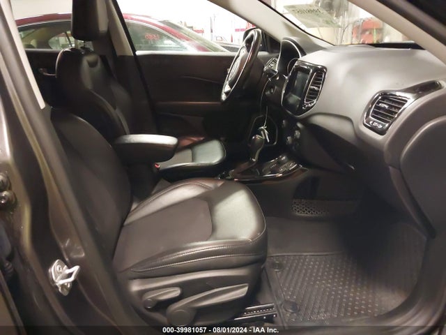 3C4NJDBB2JT434109 Jeep Compass Altitude 4x4