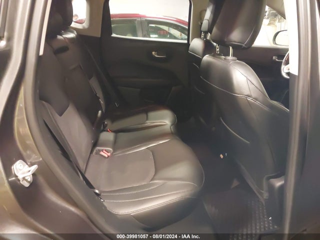 3C4NJDBB2JT434109 Jeep Compass Altitude 4x4