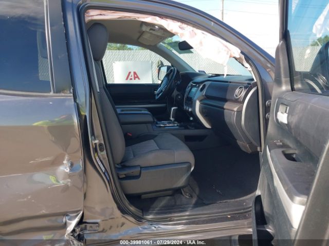 5TFRM5F19GX107607 Toyota Tundra Sr5 4.6l V8