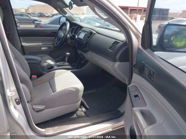 5TFJU4GN8EX062858 Toyota Tacoma Prerunner V6