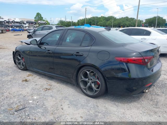 ZARFAECN7H7560165 Alfa Romeo Giulia Ti Rwd