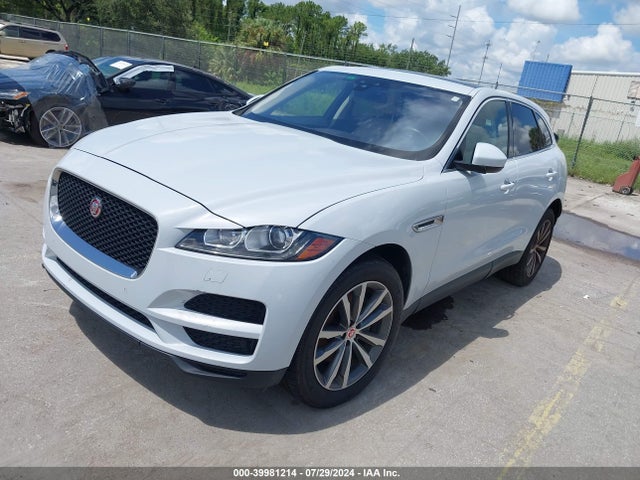 2017 JAGUAR F-PACE SADCK2BV3HA066452 Photo 1