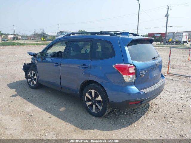 Subaru Forester 2.5i Premium 2017 JF2SJAEC2HH499669 Image 3